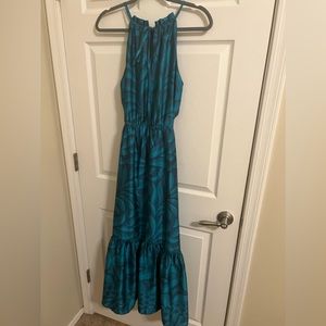 Beautiful blue maxi dress -Taylor size 8 ideal for a summer wedding guest